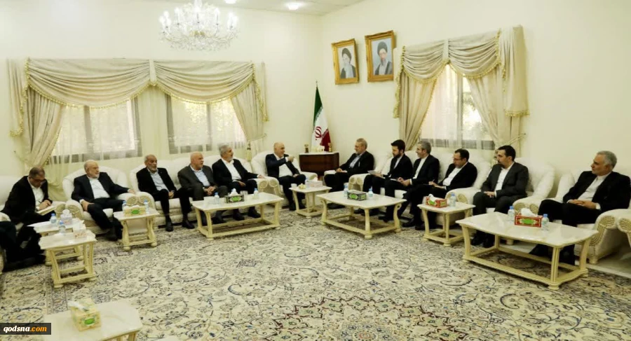 Hamas delegation, Larijani meet in Doha, discuss regional developments