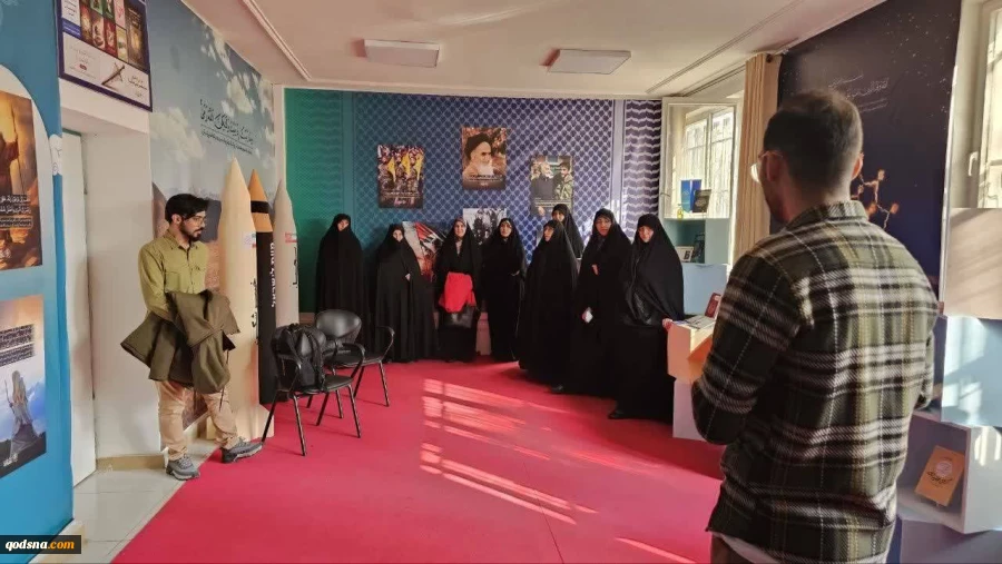 سلام علیکم
 4