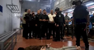 حماس: تصاعد التنكيل في سجن النقب نهج عدواني رسمي يستهدف كسر إرادة الأسرى