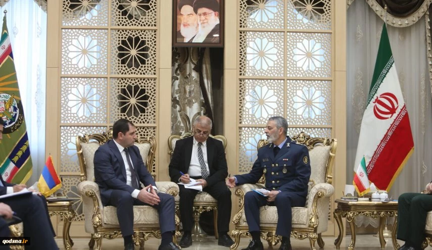 اللواء موسوي: مستعدون لتوسيع التعاون العسكري مع ارمينيا 2