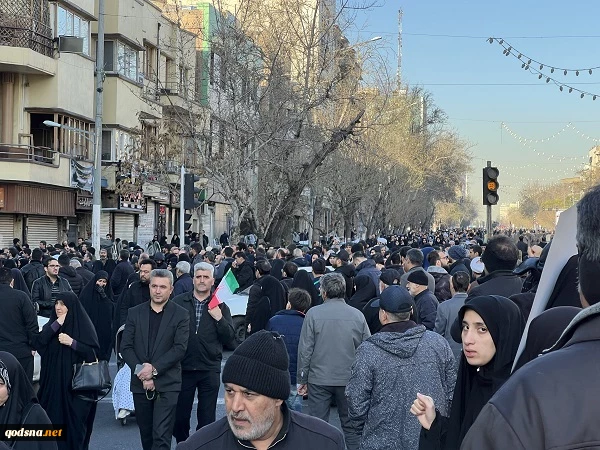People of Tehran gather in city center to mourn Ayatollah Khamenei’s martyrdom 6
