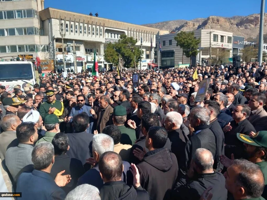 پیکر شهدای هنگ مرزی مهران در ایلام تشییع شد 2