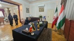ادای احترام سفرا و دیپلمات‌های خارجی مقیم مجارستان به رهبر شهید انقلاب 5