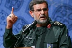 الادميرال تنكسيري: لن نسمح لأي سفينة مرتبطة بالمعتدين من عبور مضيق هرمز 2