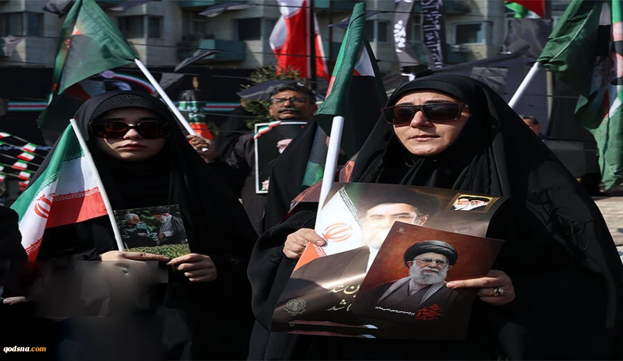 مواكب عزاء اربعينية القائد الشهيد تنطلق في طهران وارجاء البلاد 10