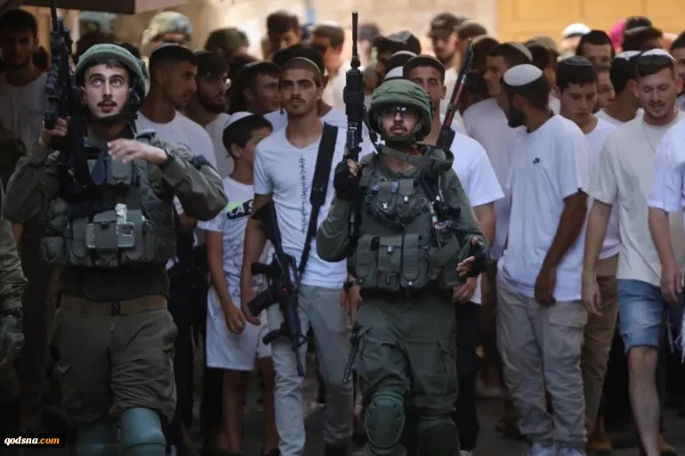 Senior Hamas official Abdul-Rahman Shadeed has condemned the escalating settler attacks and violations in the occupied West Bank as “organized and systematic crimes.”

In a statement on Saturday, Shadeed said that these settler crimes would only increas