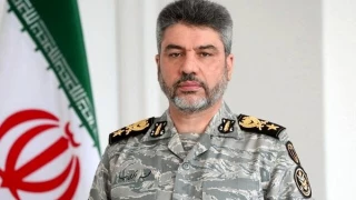 سخنگوی ارتش جمهوری اسلامی ایران:

 بساط آمریکا را برای همیشه از منطقه برمی‌چینیم