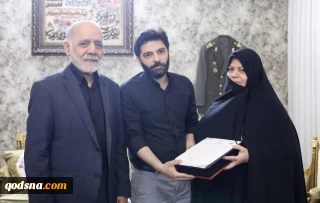با حضور فرمانده قرارگاه مرکزی خاتم‌الانبیاء (ص) در منزل سپهبد شهید موسوی؛

سلام رهبر معظم انقلاب اسلامی به خانواده شهید ابلاغ شد