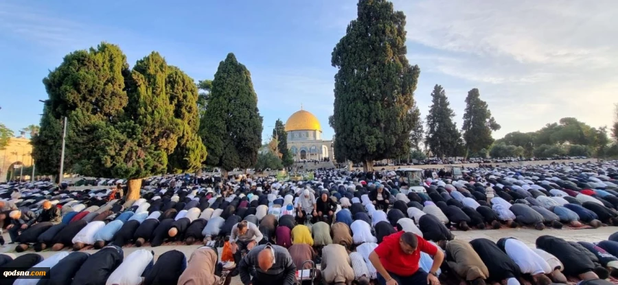 نماز عید قربان در مسجدالاقصی با حضور گسترده 140 هزار نمازگزار فلسطینی+عکس 6