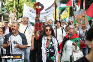 راهپیمایی گسترده در دوسلدورف آلمان در حمایت از فلسطین+ عکس
 2