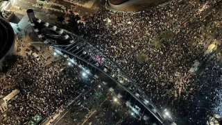 همزمان با فرو رفته ارتش صهیونیستی در باتلاق لبنان

آتش به قلب  سرزمین های اشغالی افتاد | موج جدید اعتراضات در سرزمین های اشغالی آغاز شد