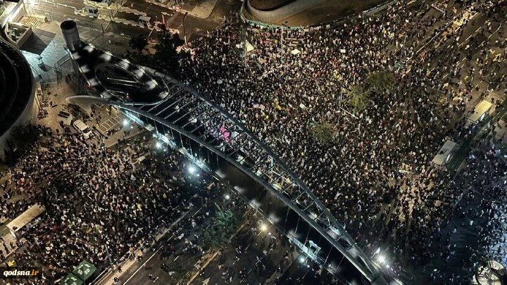 همزمان با فرو رفته ارتش صهیونیستی در باتلاق لبنان

آتش به قلب  سرزمین های اشغالی افتاد | موج جدید اعتراضات در سرزمین های اشغالی آغاز شد 2