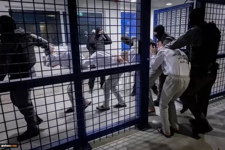 Zionist regime’s authorities cancel lawyers’ visits to Palestinian captives