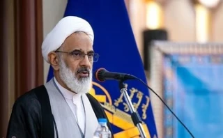 نماینده رهبر انقلاب در سپاه: به مذاکره‌کنندگان اعتماد داریم، اما به آمریکا بی‌اعتمادیم