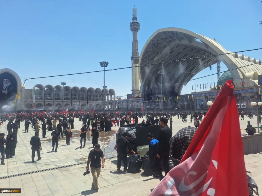 گزارش قدسنا از مراسم دومین روز وداع با رهبر شهید امت؛روایتی از عشق و مهجوری و مردمانی که همچنان عروج آقای شهیدشان را باور ندارند 5