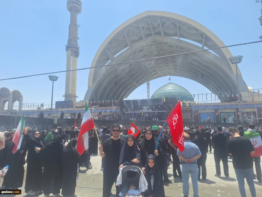 گزارش قدسنا از مراسم دومین روز وداع با رهبر شهید امت؛روایتی از عشق و مهجوری و مردمانی که همچنان عروج آقای شهیدشان را باور ندارند 6