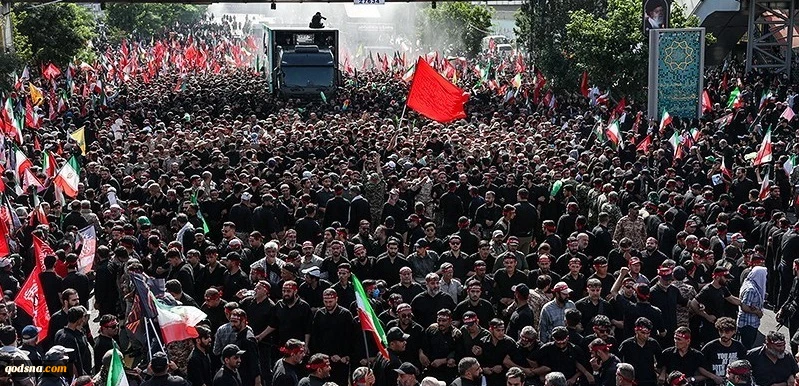 گزارش میدانی و لحظه به لحظه خبرگزاری قدس...

تهران در سوگ و خروش آخرین قرار با آقای شهید ایران؛ آیین تشییع پیکر مطهر رهبر شهید آغاز شد + فیلم 2