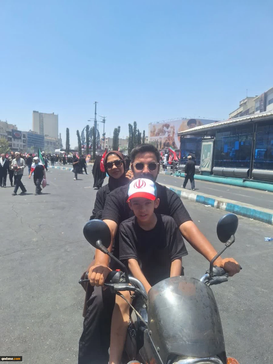 گزارش اختصای قدسنا از مراسم باشکوه تشییع رهبر شهید امت؛حماسه میلیونی عاشقان امام شهید/ مردم در گفتگو با قدسنا: راه قائد عظیم امت را ادامه خواهیم داد 3