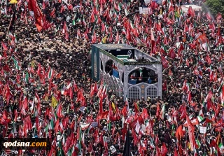 إعلاميون أجانب يرصدون ملحمة الوفاء.. مشاهد التشييع في طهران استثنائية ومذهلة