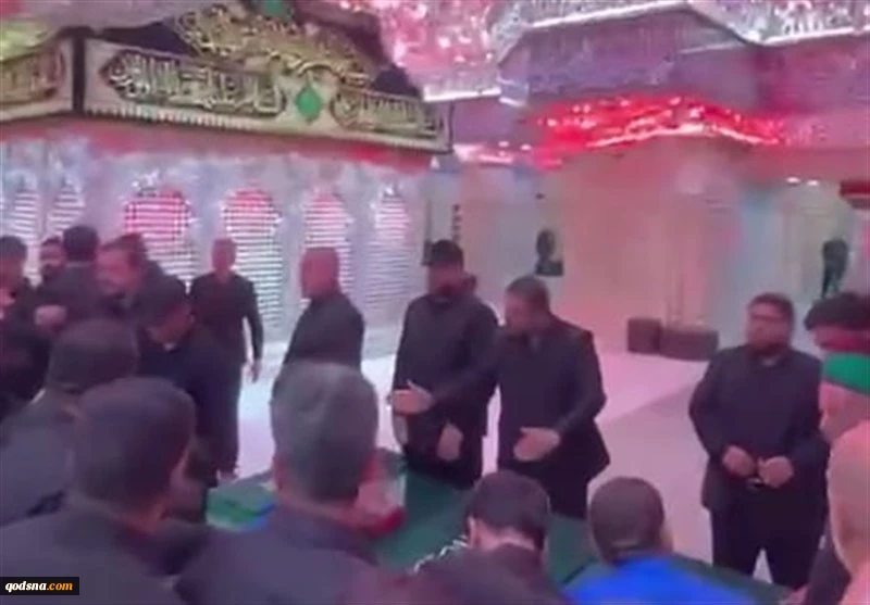 تشييع الجثامين الطاهرة لشهداء أسرة قائد الثورة الشهيد في جوار ضريح الإمام الحسين (ع)  2
