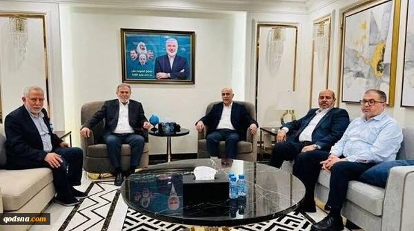 گزارشی از آخرین تحولات فلسطین؛

پشت پرده بازگشت سریع هیات جنبش حماس به قاهره/ یورش گسترده صهیونیست‌ها به الخلیل/ شهادت 7 فلسطینی در غزه طی 48 ساعت اخیر 2