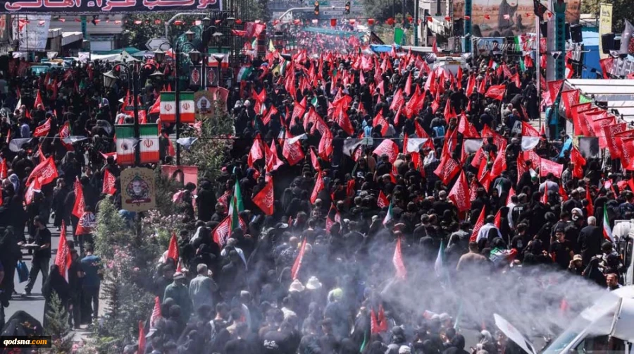 Millions of Iranians mark Arbaeen, call for vengeance for martyred Leader