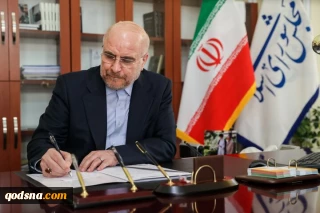 خبرنگاران رزمندگانی هستند که مأموریت‌شان دفاع از اقتدار فرهنگی ملت است