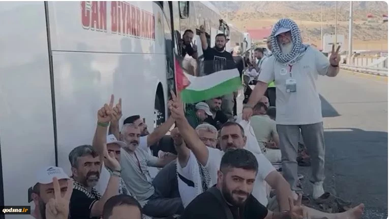 "کاروان فلسطین" به گذرگاه ابراهیم الخلیل رسید/ وحشت رژیم صهیونیستی و مانع تراشی در برابر ورود فعالان خارجی 2