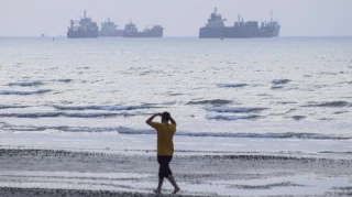 Iran says control over Hormuz 'decisive' as Kpler data debunks US claims