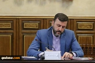 غريب آبادي: يُغلق مضيق هرمز ويُفتح فقط بأمر من إيران