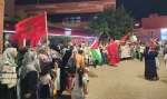 تجمع گسترده در مراکش در اعتراض به سفر وزیر صهیونیستی


 5