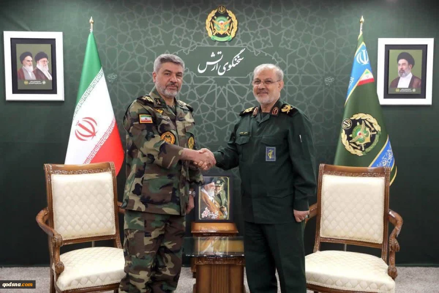 در دیدار سخنگوی سپاه با سخنگوی ارتش مطرح شد؛

سردار محبی: همدلی ارتش و سپاه باید در تاریخ ثبت شود |  امیر اکرمی‌نیا: وحدت تضمین‌کننده پیروزی نهایی است  2