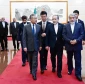 در دیدار با وزیر خارجه چین مطرح شد؛

عراقچی: از راه‌حل‌های دیپلماتیک که حقوق ملت ایران را تأمین کند، استقبال می‌کنیم
