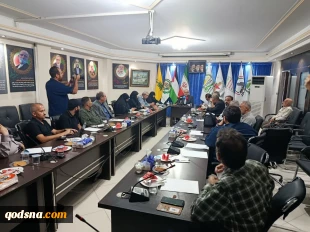 سفیر سابق ایران در لبنان در نشست تخصصی «لبنان ؛ دو سال پس از شهید نصرالله و چشم انداز تحولات آن» مطرح کرد:

شهید نصرالله به عنوان قهرمان مقاومت در جهان مطرح شد/ عملیات پیجر جنایت جنگی محض بود
