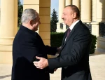 تحلیلگران بررسی کردند:

چرایی پافشاری الهام علیف بر همپیمانی با رژیم صهیونیستی 2
