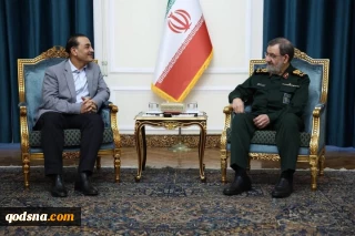 سرلشکر رضایی: ذره‌ای از مواد هسته‌ای غنی شده از ایران خارج نخواهد شد