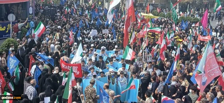 رزمایش بزرگ ۵۰ هزار نفری جان‌فدایان در اراک برگزار شد 2