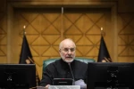 رئیس مجلس در نطق پیش از دستور تشریح کرد

قالیباف: در برابر هرگونه تعرض به تمامیت ارضی ایران، پاسخی خارج از تصور می‌دهیم  2