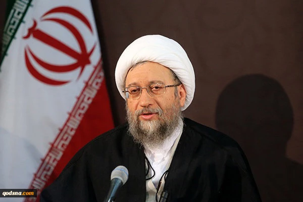 رئیس مجمع تشخیص مصلحت نظام: 

دشمنان ایران جز با زبان قدرت دست از جنایت برنمی‌دارند  2