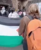 تجمع دانشجویان حامی فلسطین در دفتر مدیریت دانشگاه گلاسکو