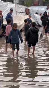 تصاویری از رنج مردم غزه پس از بارش باران و غرق شدن چادرهای آوارگان
