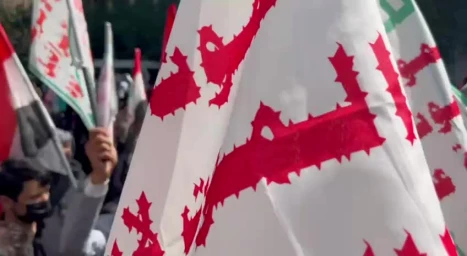 گزارش میدانی و لحظه به لحظه خبرگزاری قدس...

تهران در سوگ و خروش آخرین قرار با آقای شهید ایران؛ آیین تشییع پیکر مطهر رهبر شهید آغاز شد + فیلم 2