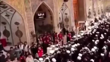 اقامه نماز بر پیکر مطهر امام مجاهد شهید حضرت آیت‌الله العظمی سیّدعلی خامنه‌ای توسط  آیت‌الله سیدمحمدتقی حکیم  در حرم مطهر امیرالمومنین علیه‌السلام